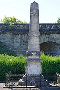 Monument aux morts des guerres de Crimée et de 1870.