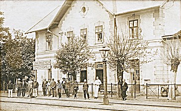 Železniční stanice kolem roku 1930