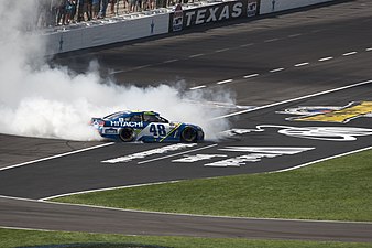 Kemenangan ke-81 – Texas Motor Speedway, 9 April 2017.