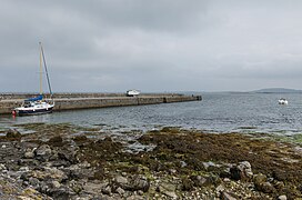 Ballyvaughan Harbour - geograph.org.uk - 4297746.jpg