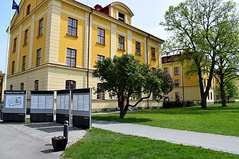 Kanslihus vid Dag Hammarskjölds väg