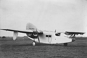 F-19 sur le tarmac de l'aéroport de Berlin (octobre 1930).