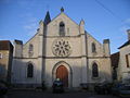 Vue de l'entrée de l'église.