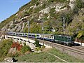 RegioExpress Bern – Brig via le tunnel du Lötschberg composé, entre autres, de deux B-Jumbo.