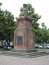 Français : Monument à Louis Charles Antoine Desaix