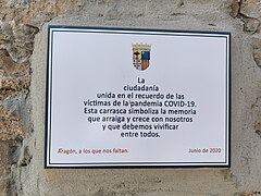 Placa en homenatge a les víctimes de la Covid a Valbona.jpg