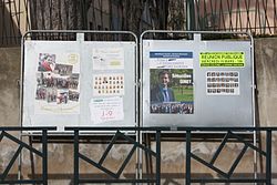 Oficialaj balotaj afiŝoj por la municipaj balotoj de 2014 en Forcalquier (Alpes-de-Haute-Provence).