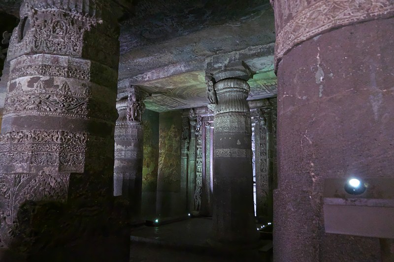 File:Ajanta caves (50752651208).jpg