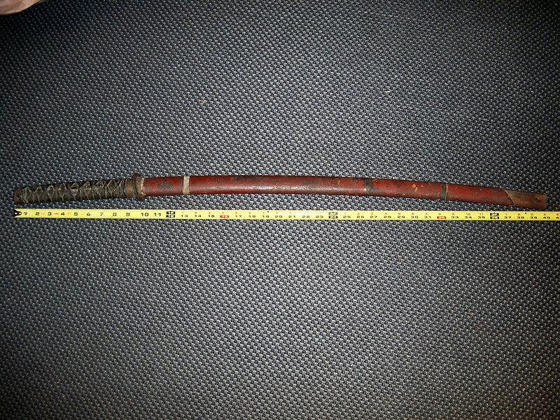 File:Antique kendo bokken.JPG