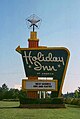 Image 2Holiday Inn's "Great Sign", used until 1982. Some remain in museums. (from Motel)
