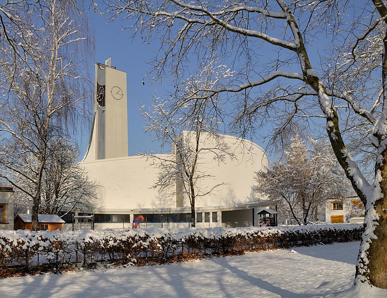 File:Lörrach-St. Peter - Winter2.jpg