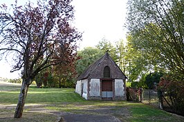 Kapel Sainte-Geneviève op de oever van de Maltorne