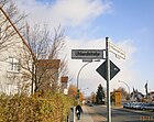 Wilhelmsruher Damm im Rosenthaler Abschnitt Blick von Ecke Uhlandstraße nach Osten