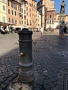 Nasone på Campo dei Fiori.