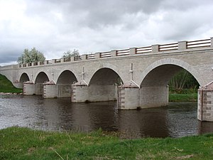 Konuvere stenbro över Vigala jõgi.