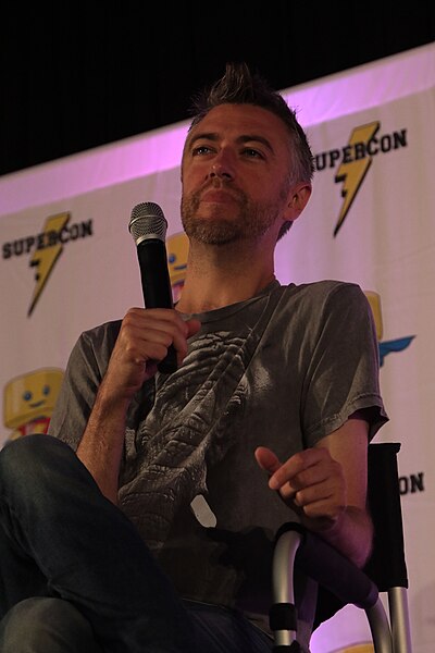 File:Sean Gunn KA6A5146 (42101627620).jpg