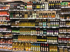 Vegetable oils etc. aisle in Meny Supermarket in Bergen Storsenter Shopping Mall, Bergen, Norway 2017-10-23 a.jpg