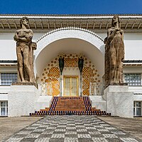 78. Platz: T meltzer mit Ernst-Ludwig-Haus in Darmstadt