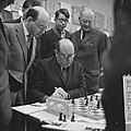 Gideon Ståhlberg aan tafel, op 9 januari 1963 geboren op 26 januari 1908