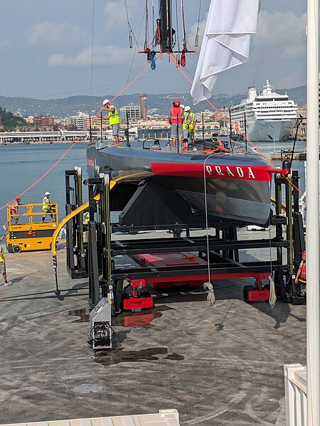 File:Luna Rossa (Barcellona, 24-09-2024) 12.jpg