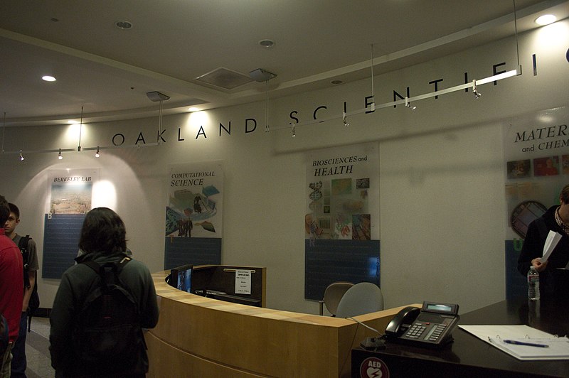 File:Oakland Scientific Facility lobby.jpg