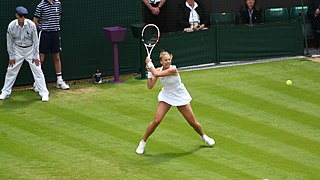 Anett Kontaveit Wimbledon 2022 1.jpg