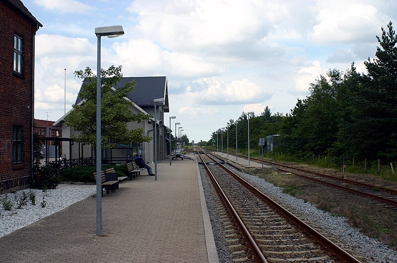 File:Ulfborg, Denmark, Train Station 8581.JPG