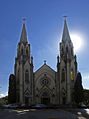 The seat of the Archdiocese of Botucatu is Catedral Metropolitana Basílica Sant’Ana.