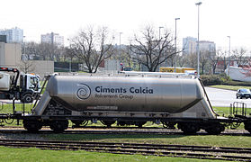 Wagon-silo cimentier