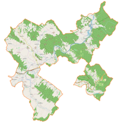 Mapa konturowa gminy wiejskiej Sanok, po lewej znajduje się punkt z opisem „Pisarowce”