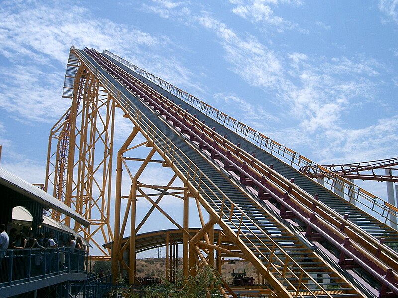 File:X at Six Flags Magic Mountain 01.jpg