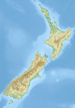 Map of New Zealand with a mark showing the location of Foveaux Strait