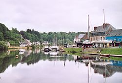 Skyline of Pontrieux