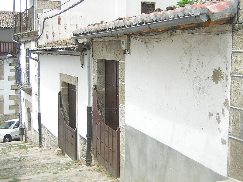 File:Batipuertas 8537.JPG