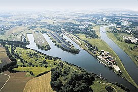 El puerto de Kózle, en Kędzierzyn-Koźle. La imagen muestra la boca del canal de Gliwice.