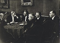 Berlin group including Albert Einstein.jpg