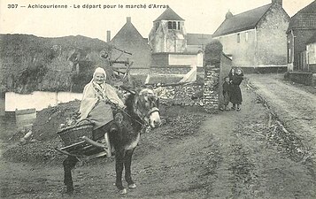 Achicourrienne partant pour le marché.