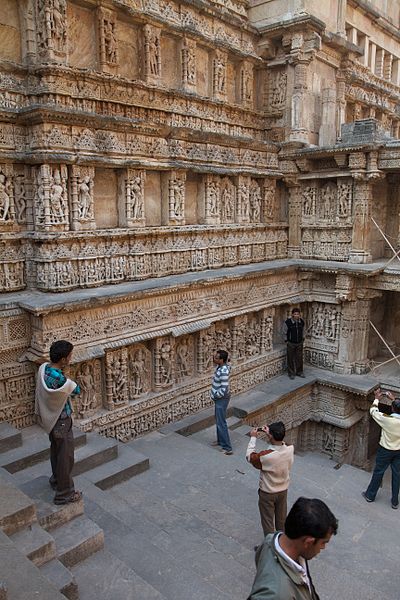 File:Rani Ki Vav.jpg