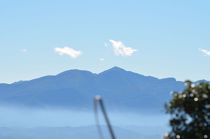 File:Vista Morro do Samanbaia - panoramio (5).jpg