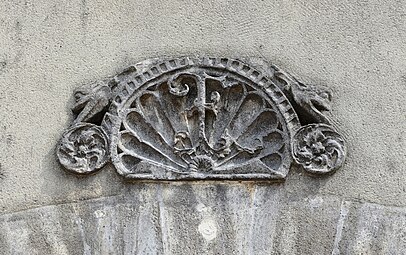 Renaissance monogram of Francis I of France on the Château de Cognac, Cognac, France, unknown sculptor or architect, 1517