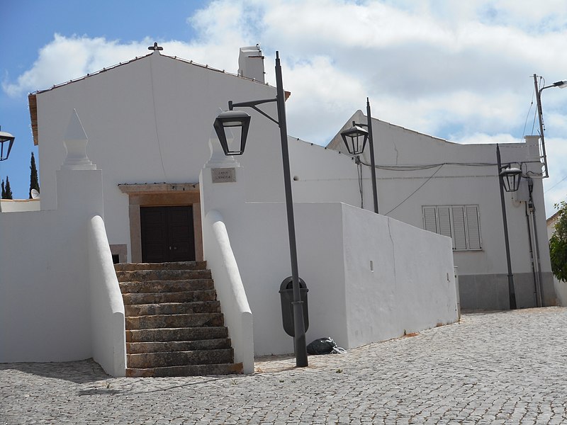 File:Igreja Matriz São Sebastião, 1 September 2015 (3).JPG