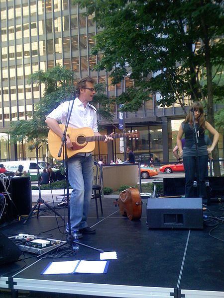 File:Kevin Fox and Serena Ryder (2657417682).jpg