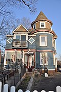 186 S. Main Street, my home circa 1976 (technically, I lived at #184, the upstairs, which had a separate entrance at the time), photographed 2012