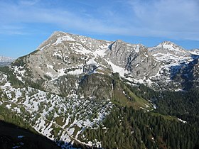 Vue du flanc nord-ouest du Schneibstein.