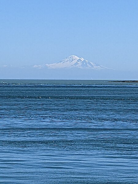 File:Mount Baker from Sturdies Bay dock.jpg