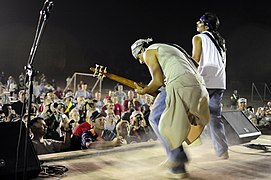 Saxophone Player in Iraq DVIDS201631.jpg