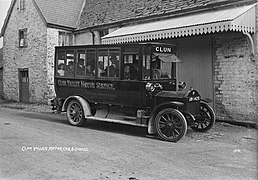 Clun Valley motor car & garage (1295077).jpg