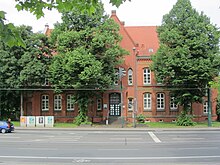 Essen-Altenessen-Sued ehem Hoeltebergschule.jpg