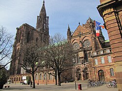 Vue d'ensemble avec le transept sud