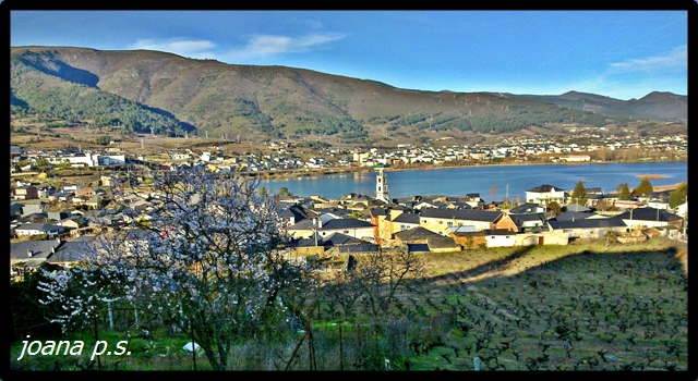 File:PETIN Y A RÚA (COMARCA DE VALDEORRAS - OURENSE).jpg